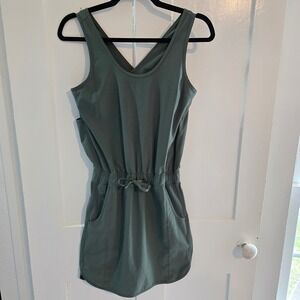 Patagonia Fleetwith Active Dress XS Green Elastic Waist Sleeveless Cross Back